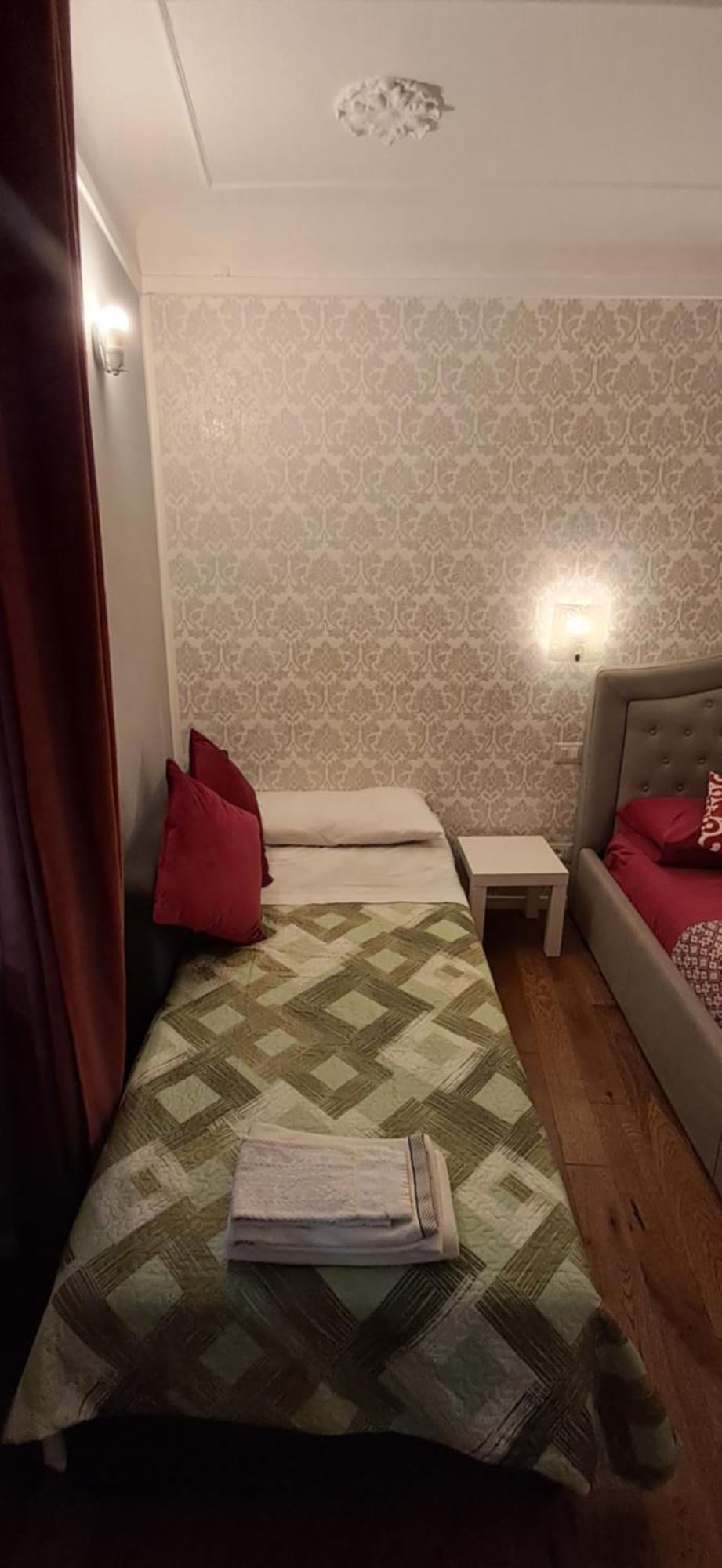 B&B Italian Guest Genova Exteriör bild